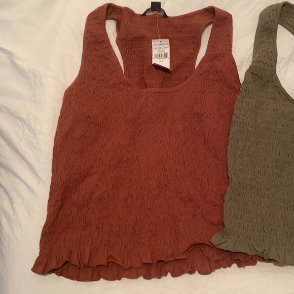 2 American eagle tanks - Picture 2 of 6